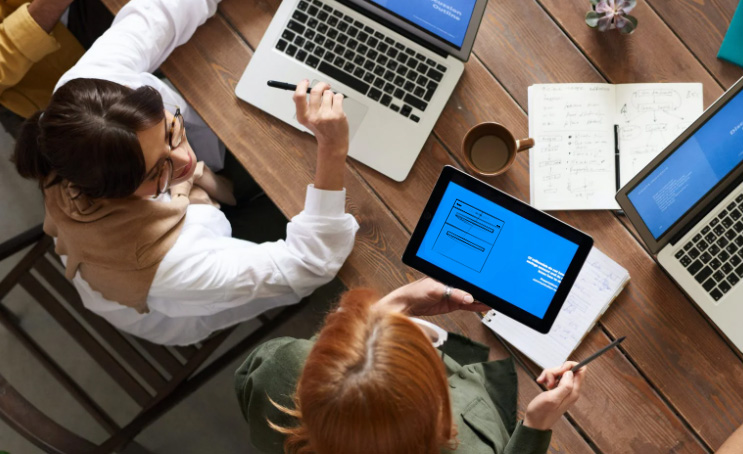 産品領先 人才技術保證